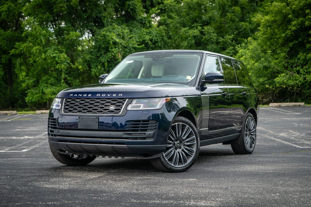 2020 Land Rover Range Rover L405 - Image 2 of 31