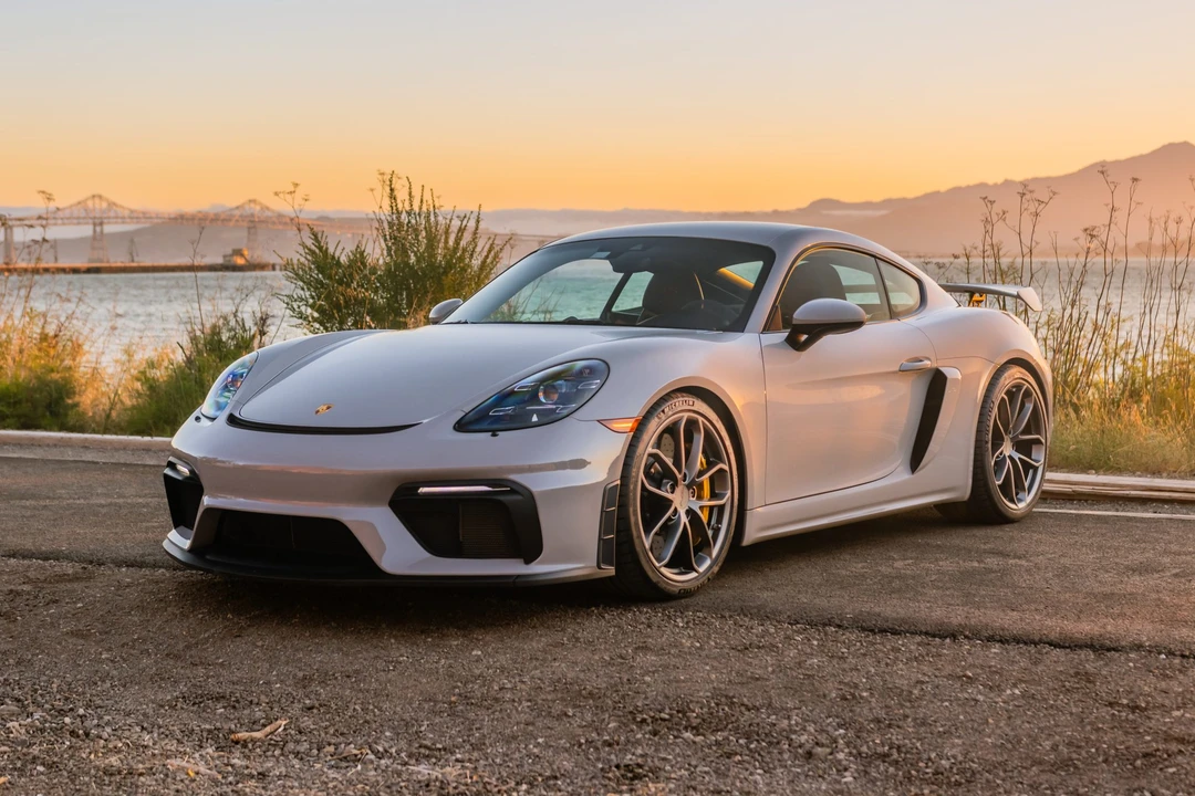 2020 Porsche 718 Cayman GT4 - Image 30 of 31