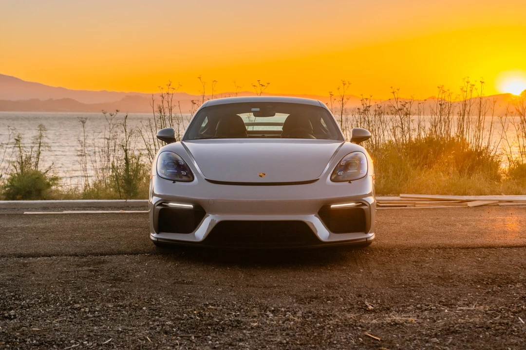 2020 Porsche 718 Cayman GT4 - Image 28 of 31