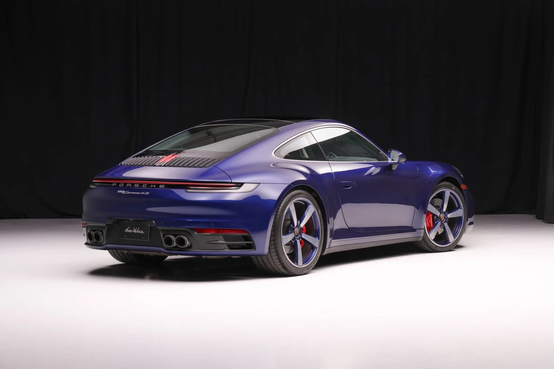 2020 Porsche 992 Carrera 4S - Image 7 of 31