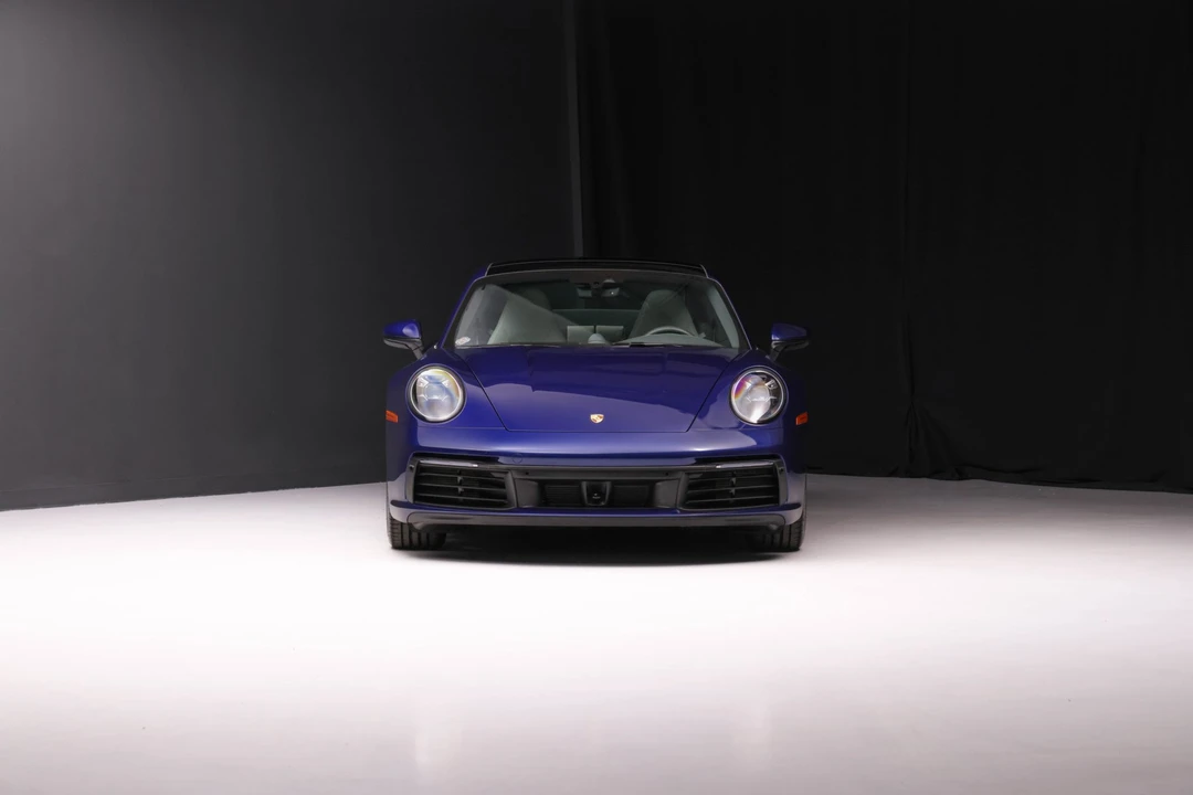2020 Porsche 992 Carrera 4S - Image 10 of 31