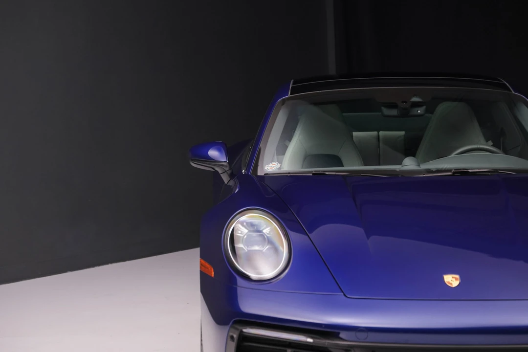 2020 Porsche 992 Carrera 4S - Image 14 of 31