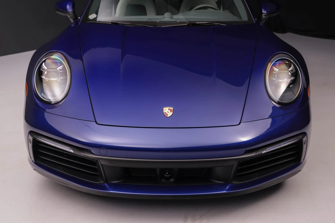 2020 Porsche 992 Carrera 4S - Image 23 of 31