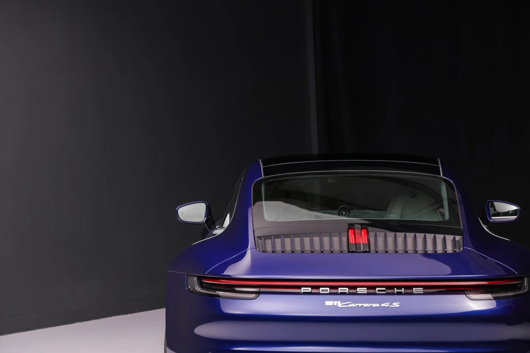 2020 Porsche 992 Carrera 4S - Image 27 of 31