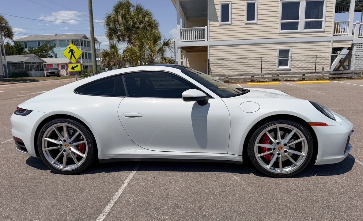 2020 Porsche 992 Carrera S - Image 12 of 31