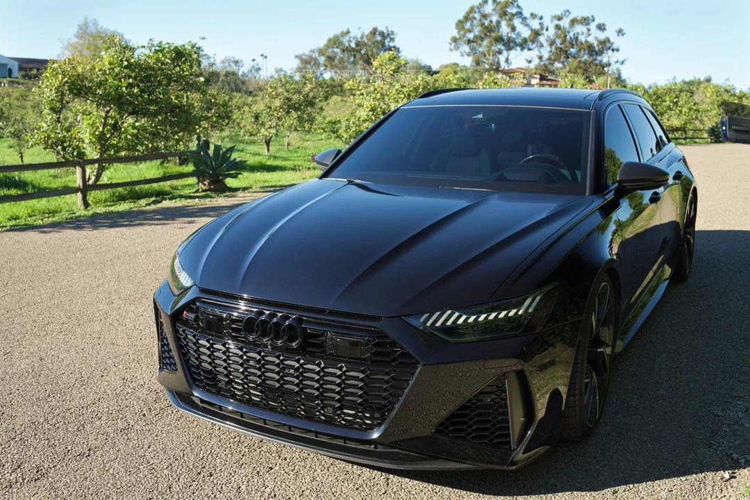 2021 Audi C8 RS6 - Image 2 of 31