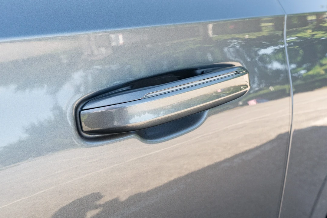 2021 Cadillac Escalade 5th Gen - Image 22 of 31