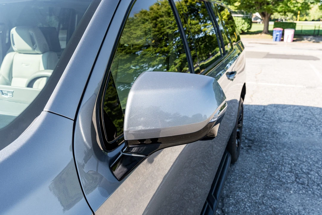 2021 Cadillac Escalade 5th Gen - Image 19 of 31