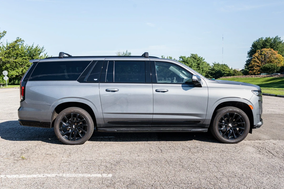 2021 Cadillac Escalade 5th Gen - Image 6 of 31