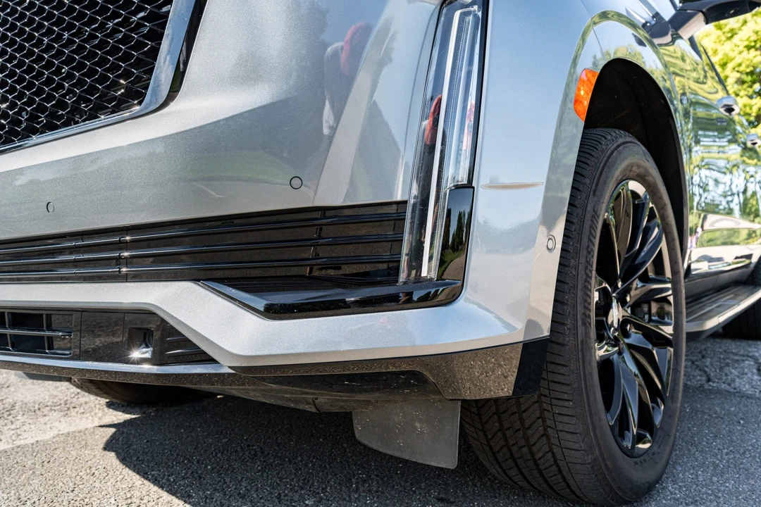 2021 Cadillac Escalade 5th Gen - Image 17 of 31