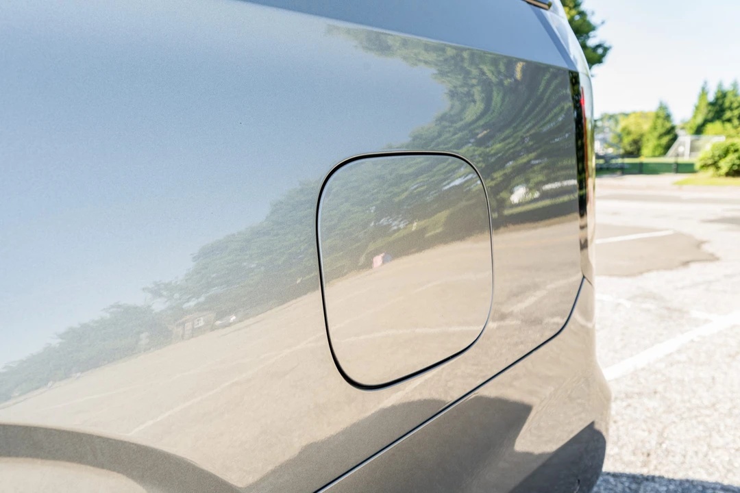 2021 Cadillac Escalade 5th Gen - Image 27 of 31