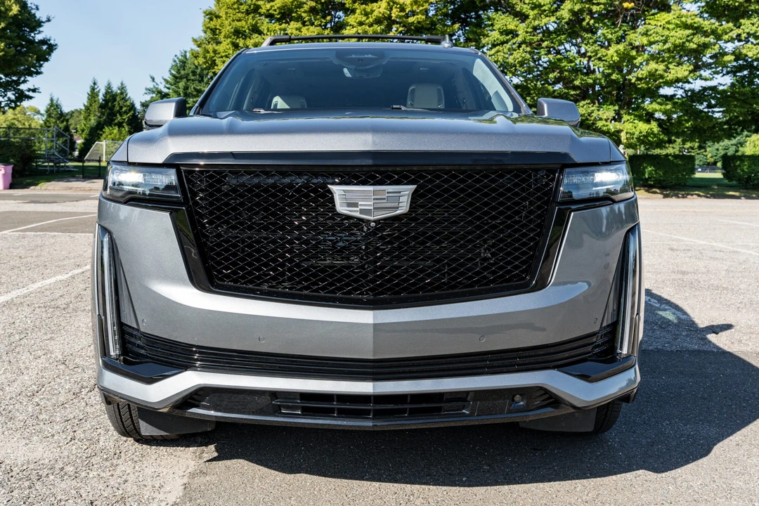 2021 Cadillac Escalade 5th Gen - Image 4 of 31
