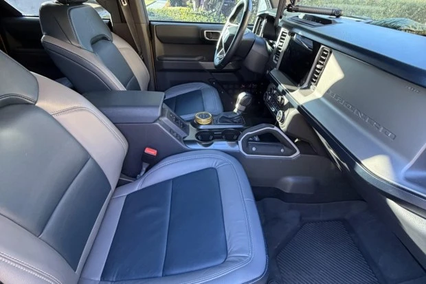 2021 Ford Bronco 6th Gen - Image 4 of 8