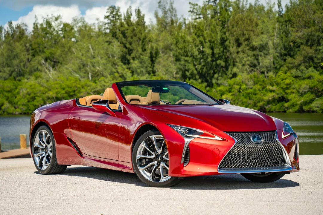 2021 Lexus LC - Image 20 of 31