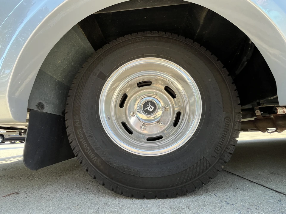 2022 Airstream - Image 28 of 31