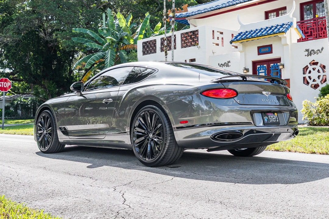 2022 Bentley Continental GT Speed 3rd Gen - Image 7 of 31