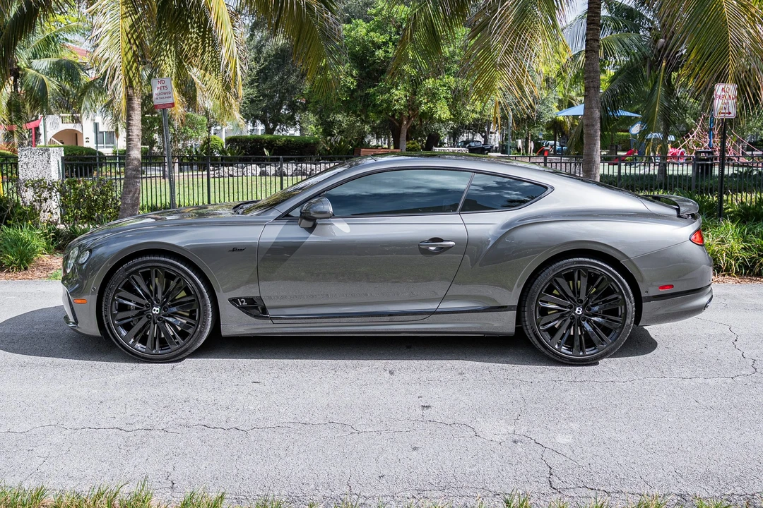 2022 Bentley Continental GT Speed 3rd Gen - Image 8 of 31