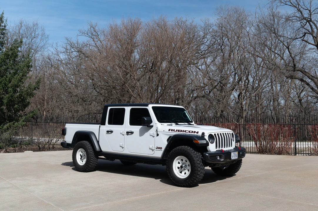 2023 Jeep JT Gladiator - Image 25 of 31