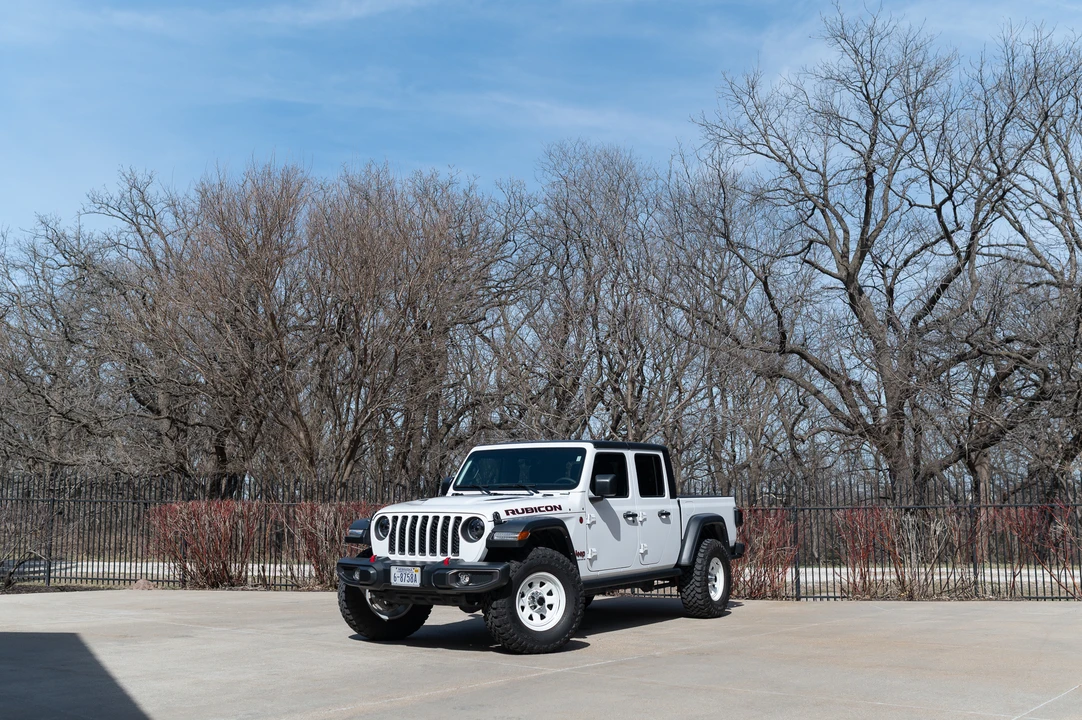 2023 Jeep JT Gladiator - Image 8 of 31