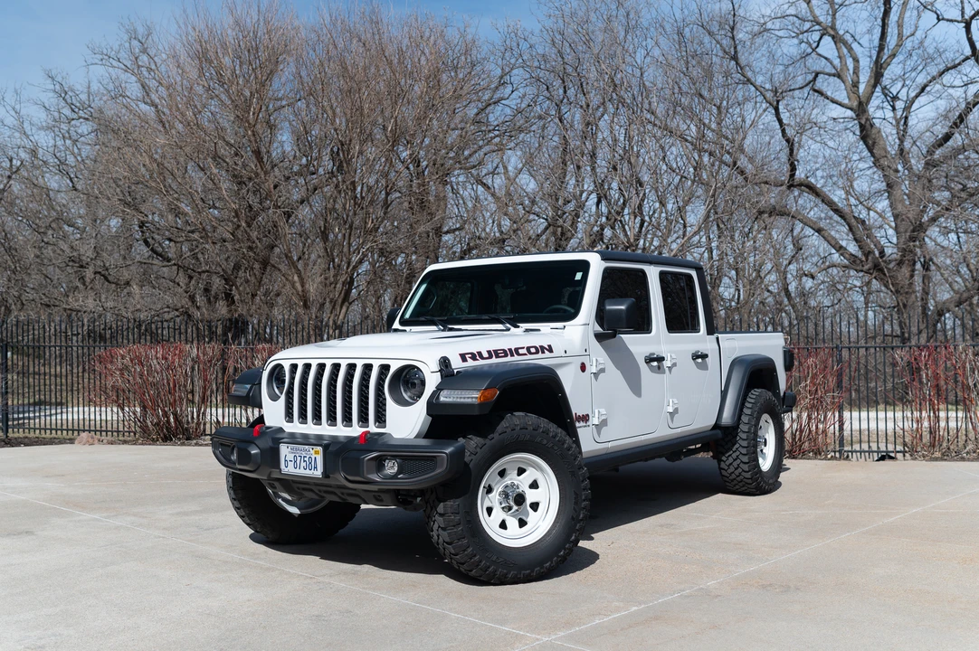 2023 Jeep JT Gladiator - Image 7 of 31