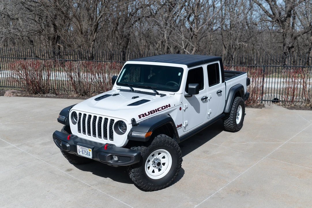 2023 Jeep JT Gladiator - Image 6 of 31