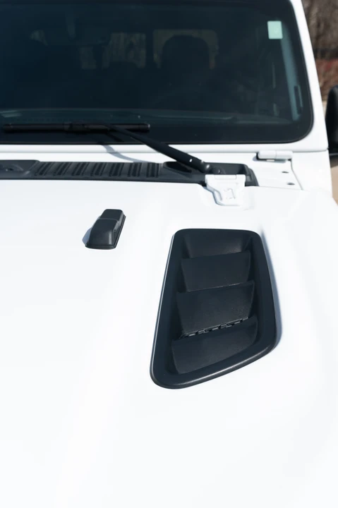2023 Jeep JT Gladiator - Image 27 of 31