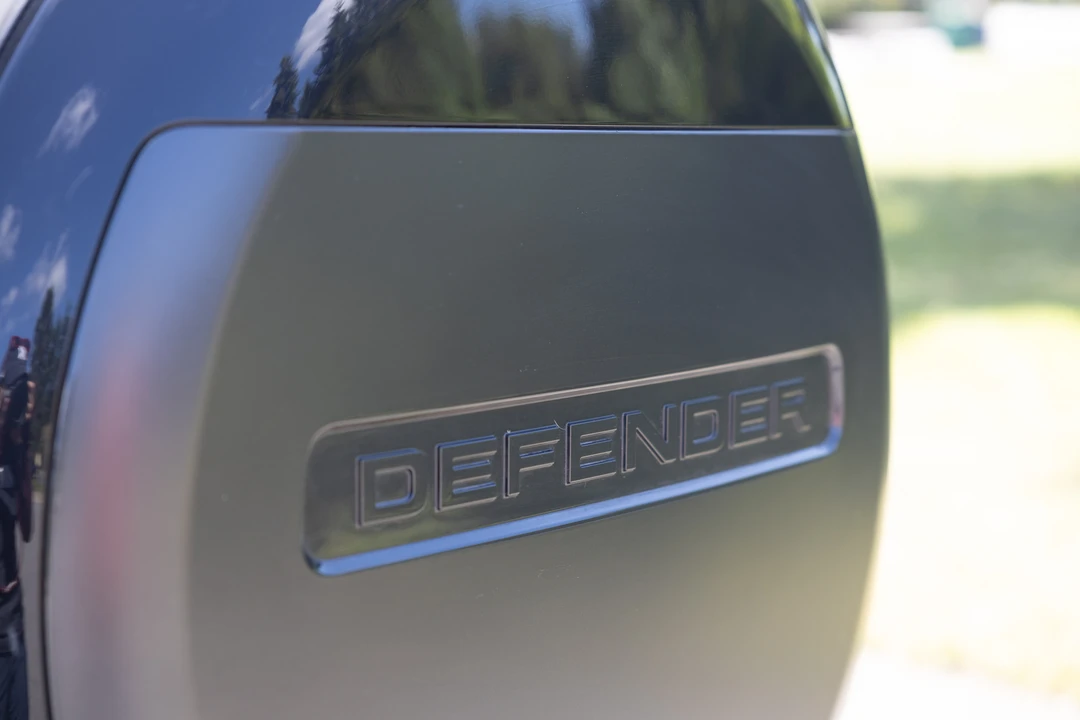 2024 Land Rover Defender L663 - Image 18 of 31