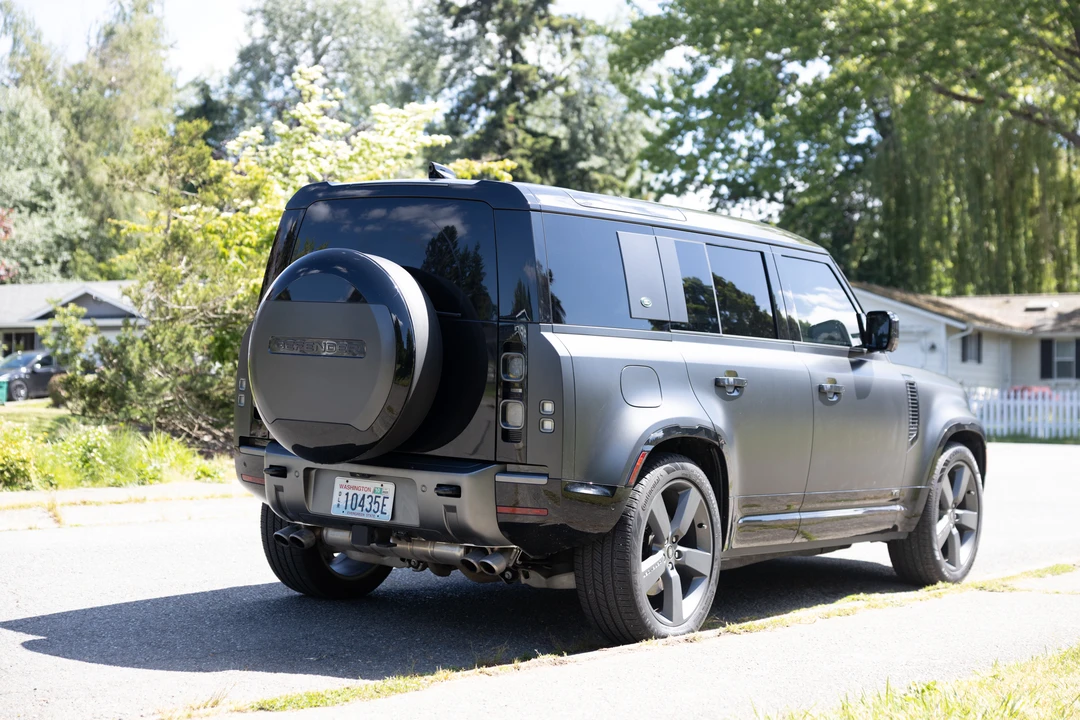 2024 Land Rover Defender L663 - Image 8 of 31
