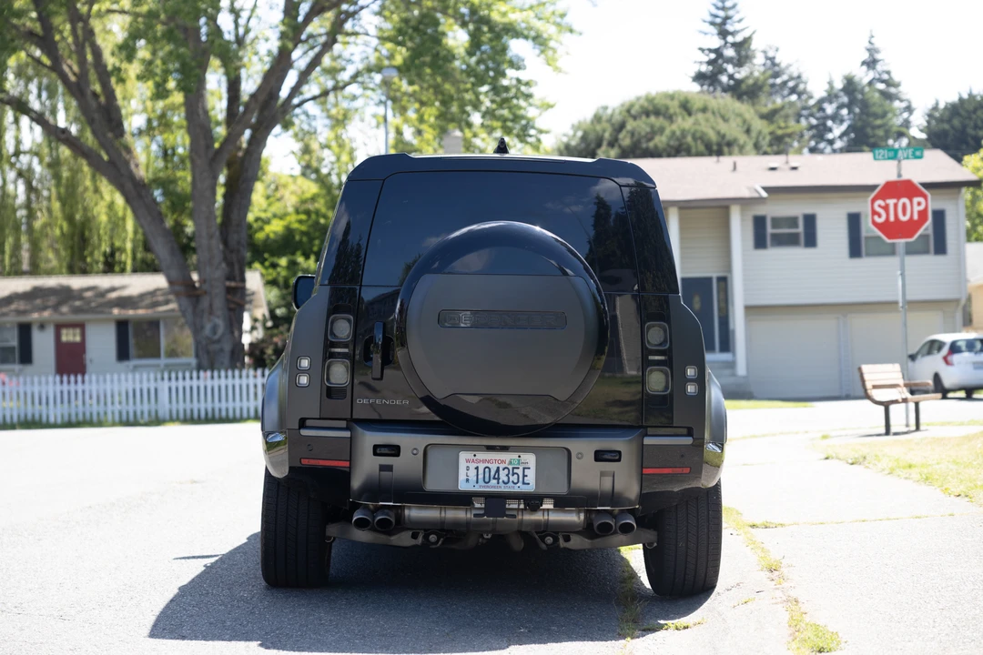 2024 Land Rover Defender L663 - Image 7 of 31