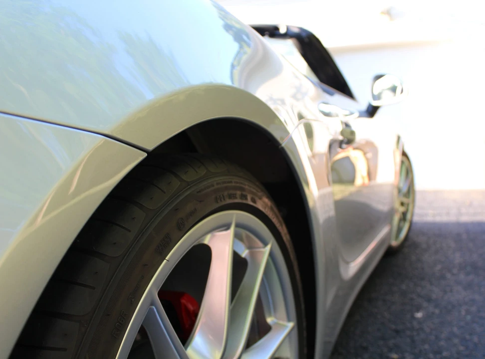 2016 Porsche 981 Boxster GTS - Image 17 of 31