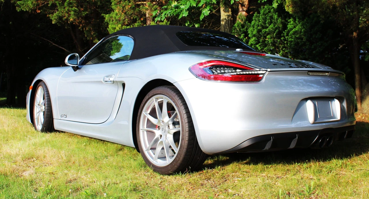 2016 Porsche 981 Boxster GTS - Image 11 of 31
