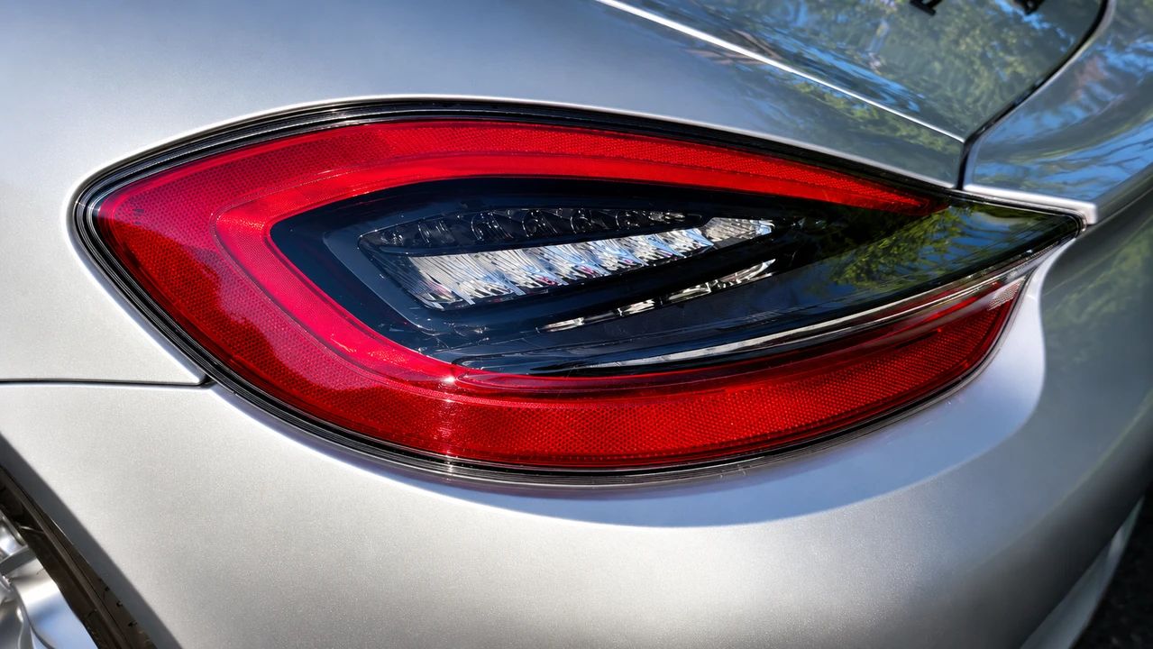 2016 Porsche 981 Boxster GTS - Image 28 of 31