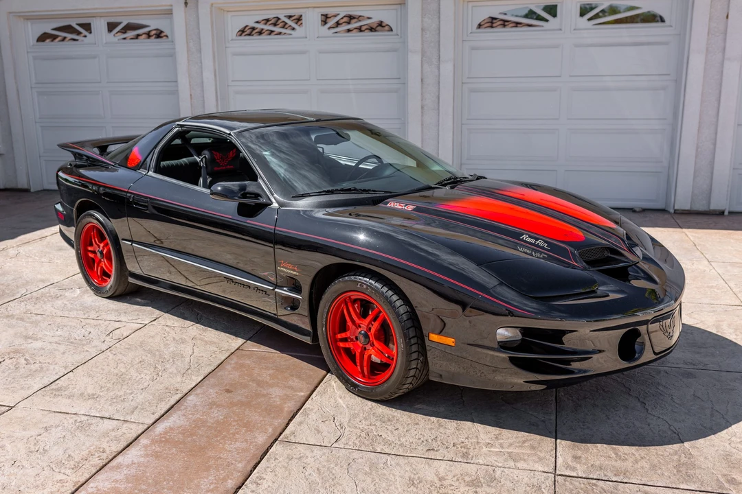 2000 Pontiac Firebird Trans Am 4th Gen - Image 9 of 31