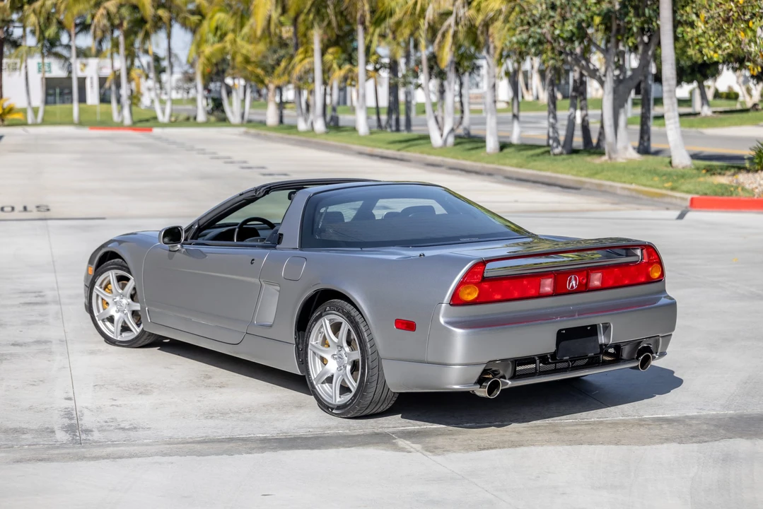 2002 Acura NA2 NSX - Image 10 of 31