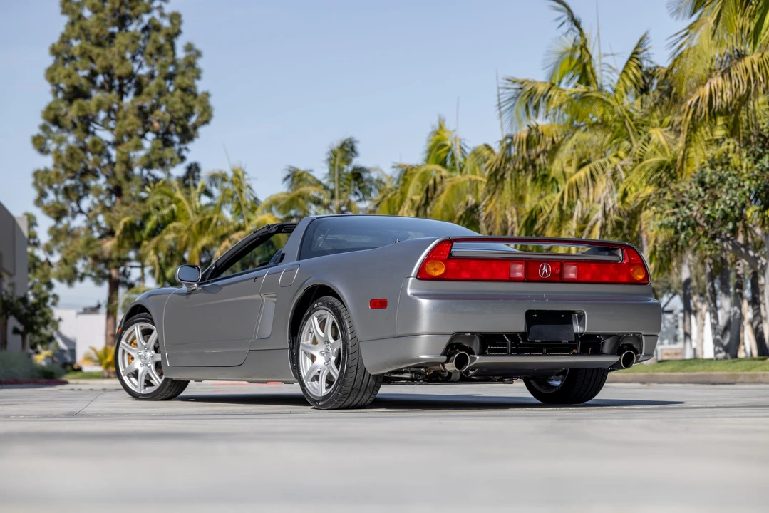 2002 Acura NA2 NSX - Image 11 of 31