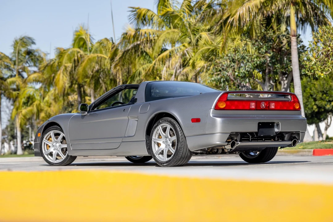 2002 Acura NA2 NSX - Image 9 of 31
