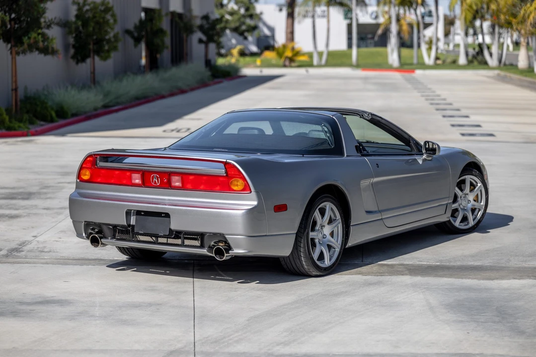 2002 Acura NA2 NSX - Image 16 of 31