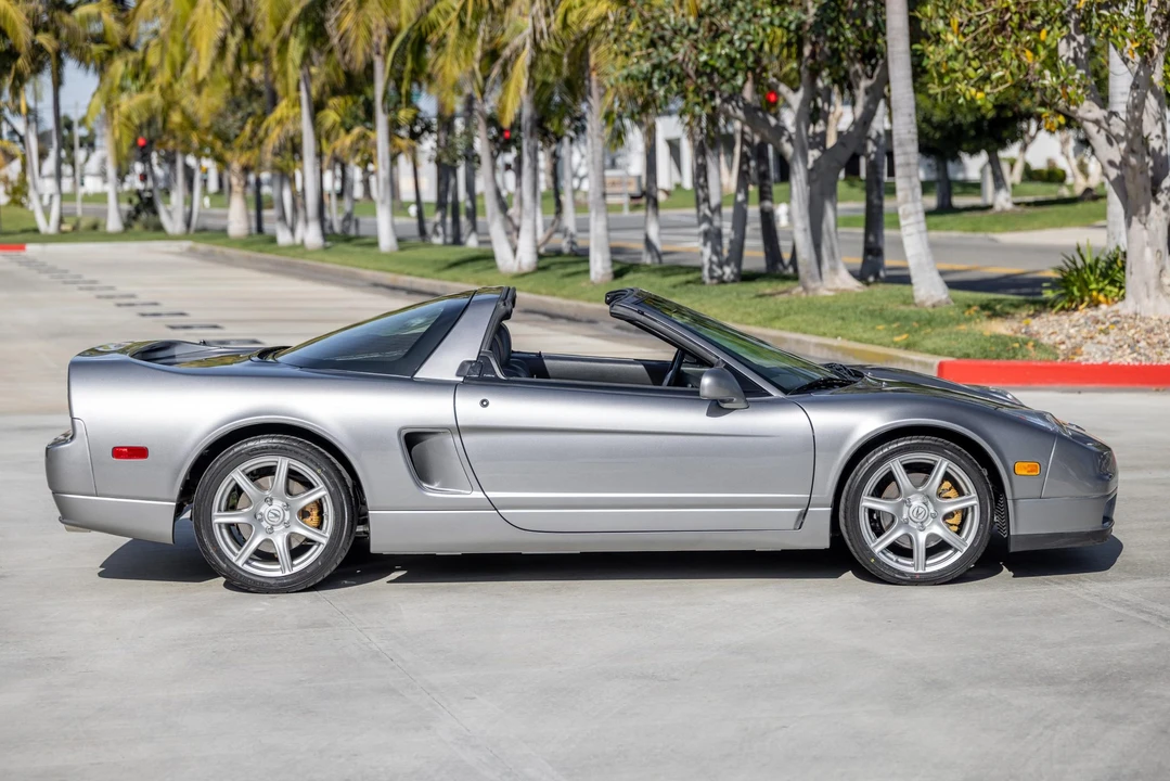 2002 Acura NA2 NSX - Image 20 of 31
