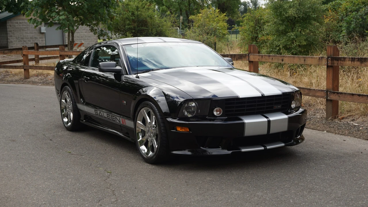 2005 Ford S197 Mustang - Image 9 of 31