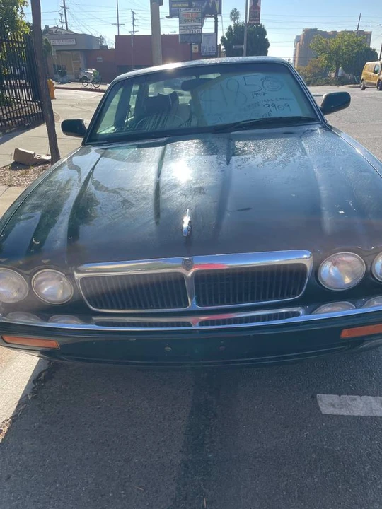 1997 Jaguar X300 XJ - Image 4 of 10