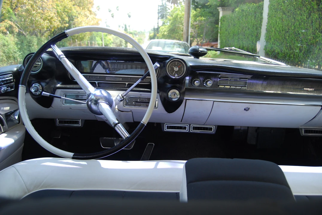 Cadillac Fleetwood - Image 3 of 5