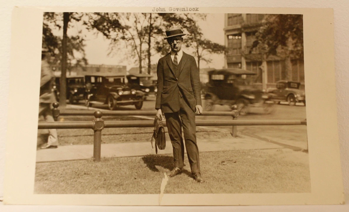 Packard - Image 9 of 19