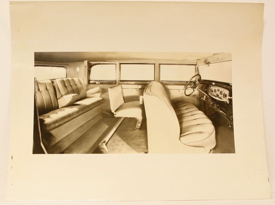 Packard - Image 3 of 19