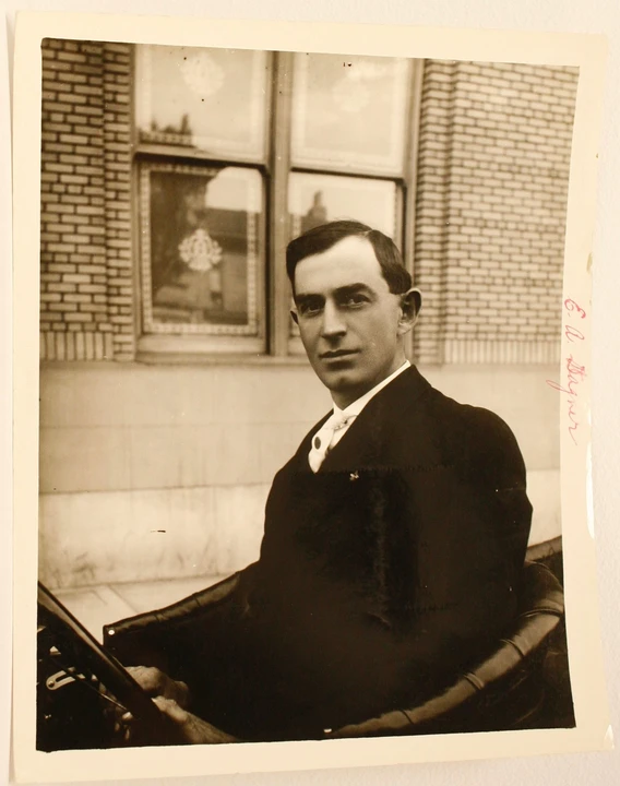 Packard - Image 17 of 19