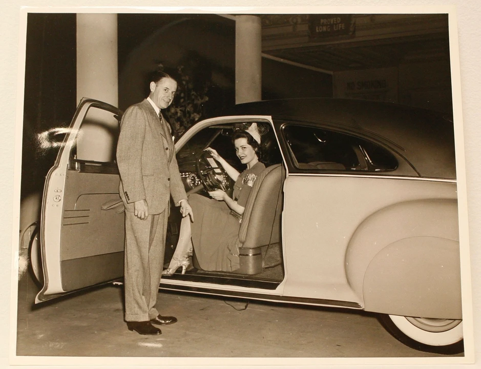 Packard - Image 7 of 18