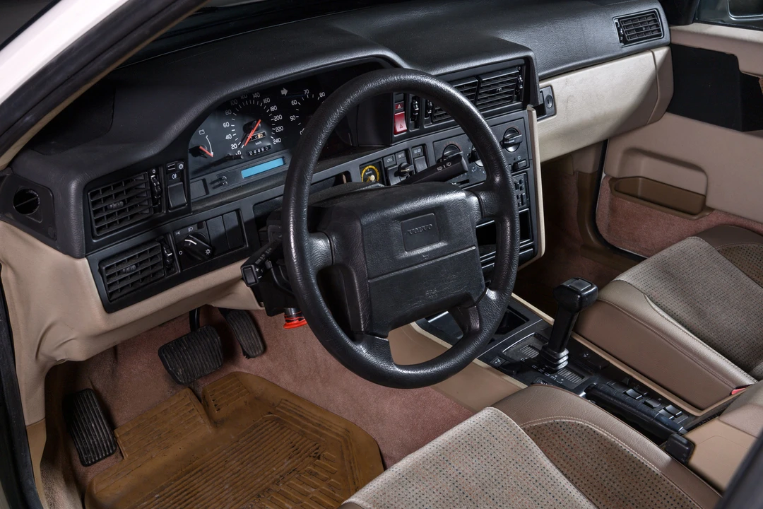 1993 Volvo 850 - Image 7 of 15