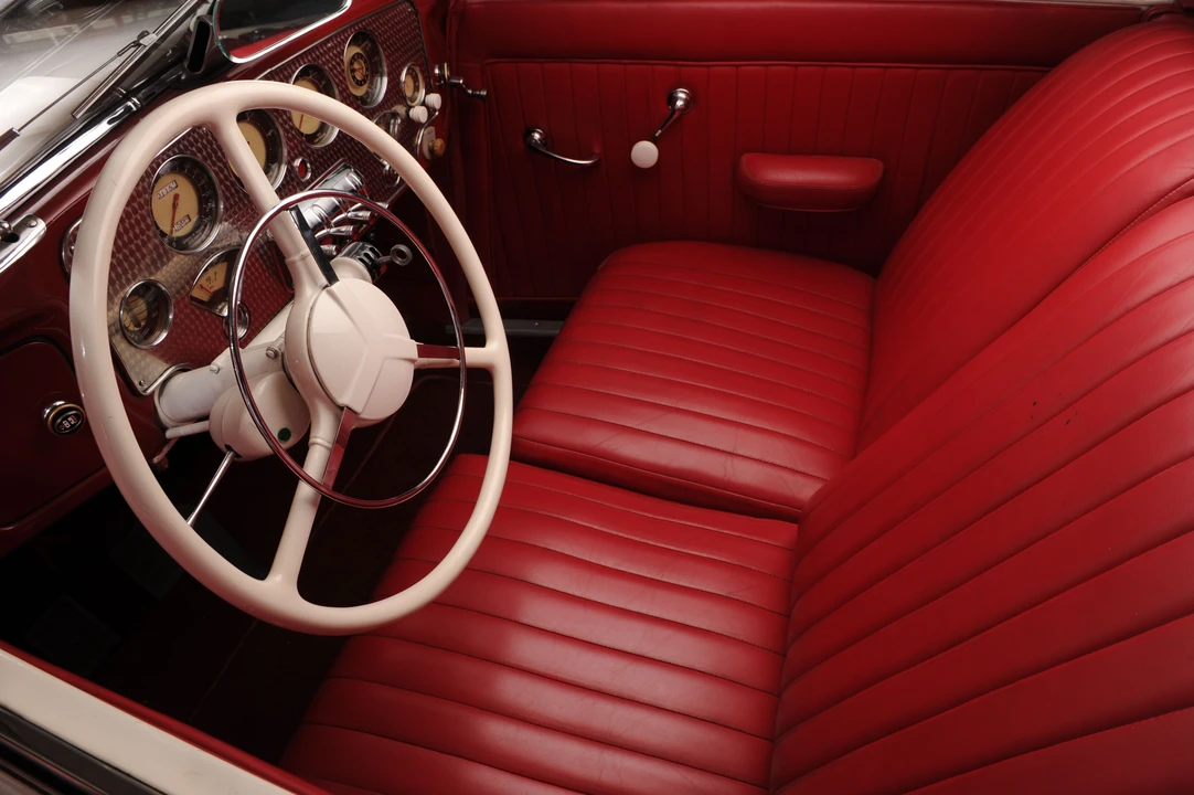 1937 Cord 810 & 812 - Image 5 of 16