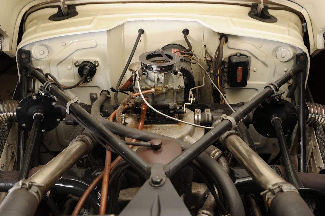 1937 Cord 810 & 812 - Image 2 of 16