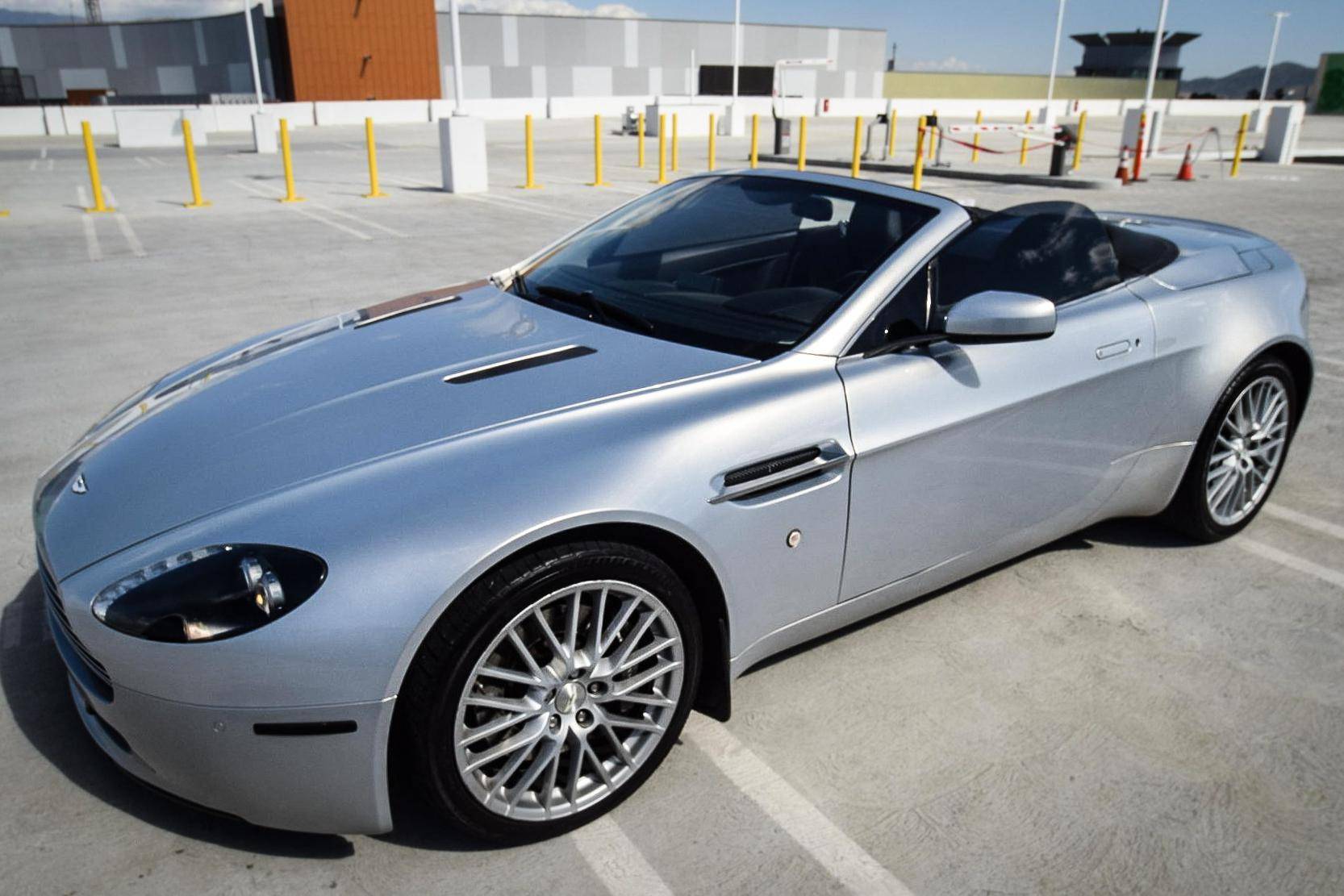 2009 Aston Martin V8 Vantage Roadster