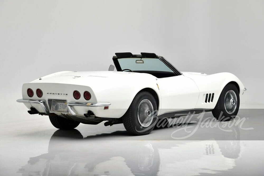 1968 Chevrolet Corvette C3 - Image 17 of 31